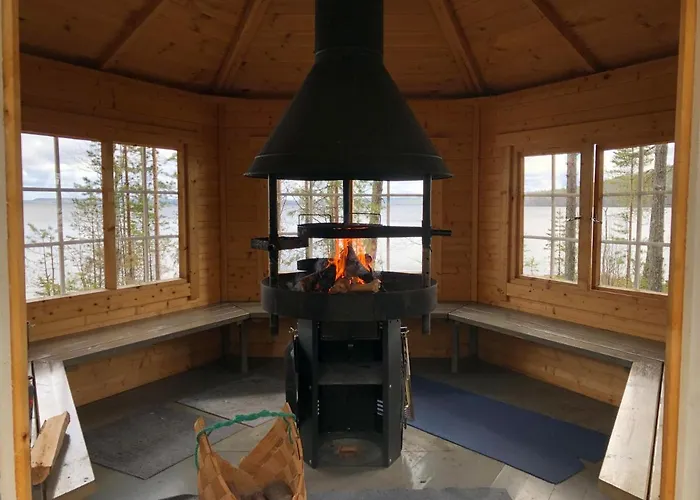 Sinikallio | Paajoen Vuokramoekit 别墅 Himos